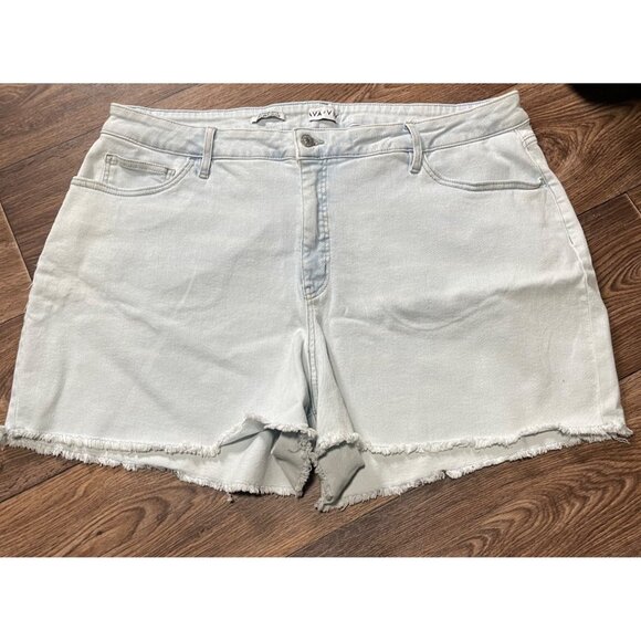 Ava & Viv High Rise Midi Denim Shorts Light Wash Plus Size 24 With Frayed Hem - Picture 1 of 6